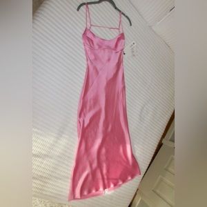 Viral! Zara Satin Effect Cutout Dress